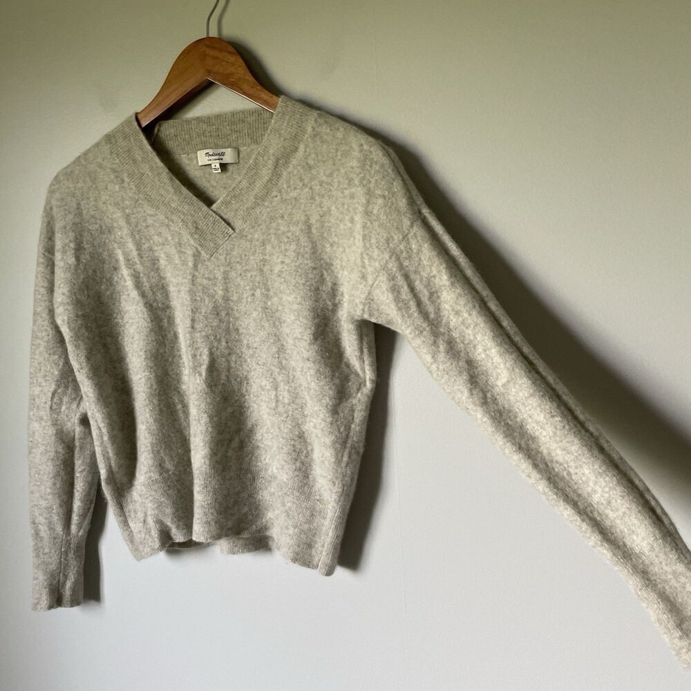 Madewell 100% Cashmere Knit Sweater V-Neck Gray Cream Women's Size Small - Picture 2 of 9